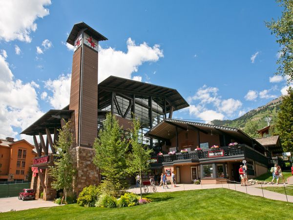 Cozy Jackson Hole Vacation Rental with Fireplace