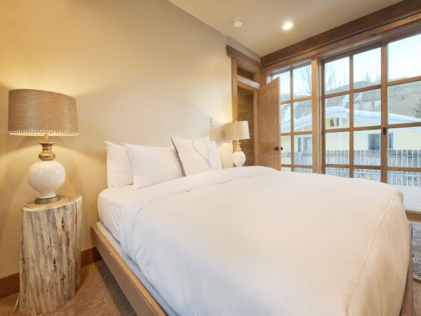 Downtown Jackson Hole Luxury Cabin