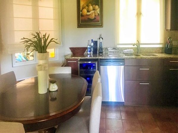 3 Bedroom Puerto Rico Vacation Villa - Walk to Beach