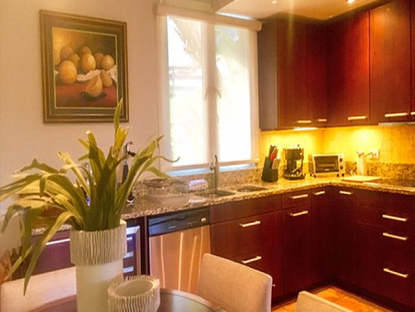 3 Bedroom Puerto Rico Vacation Villa - Walk to Beach
