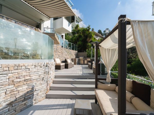 Beautiful Two Bedroom Los Angeles Home Pool & Studio