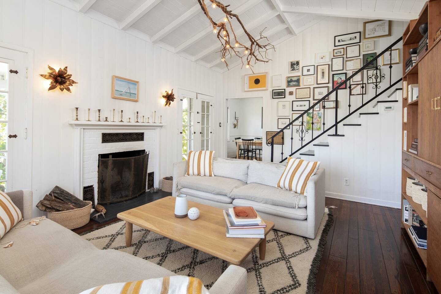 Los Angeles Home 1006369