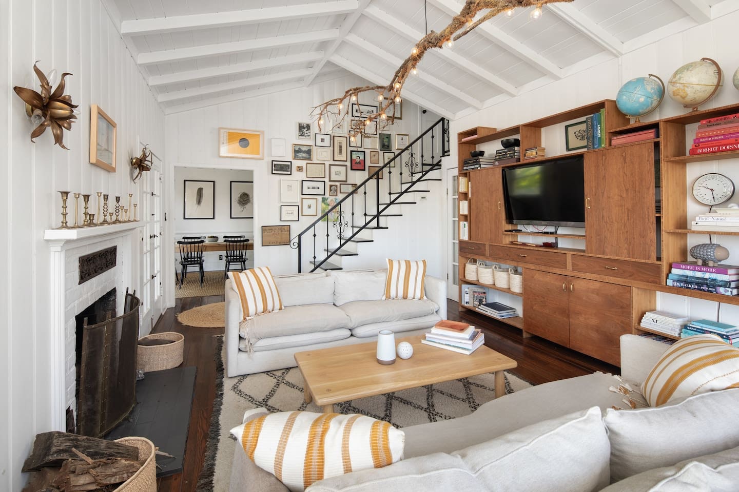 Los Angeles Home 1006369