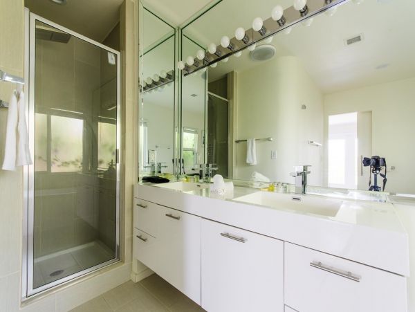 Los Angeles Home 1006371