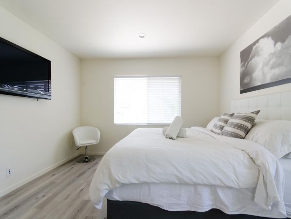 Los Angeles Home 1006371