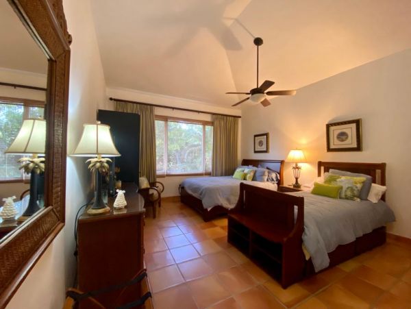 2 Bedroom Puerto Rico Vacation Villa - Walk to Beach