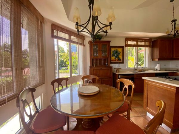 2 Bedroom Puerto Rico Vacation Villa - Walk to Beach