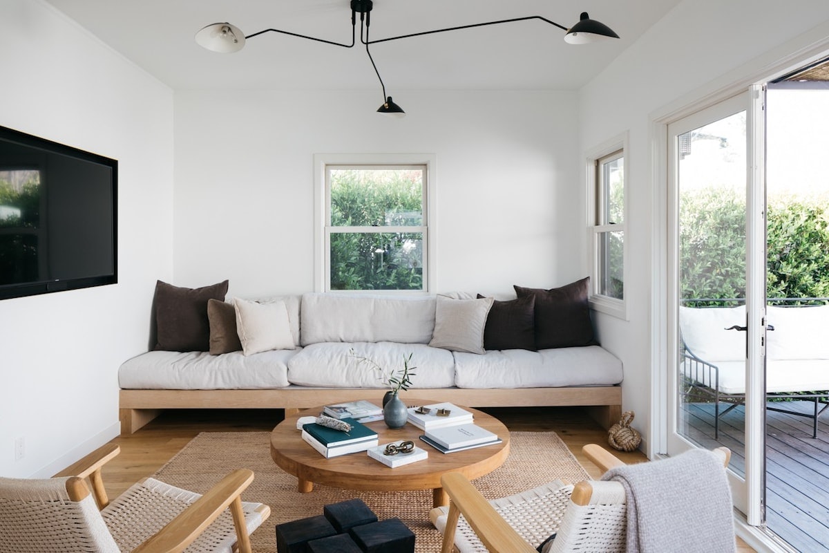 Block from Venice, Charming 2 bedroom