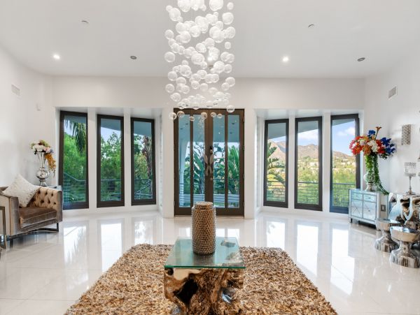 Los Angeles Home 1006376