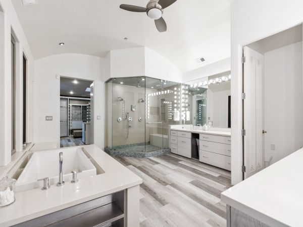 Los Angeles Home 1006376