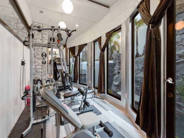 Los Angeles Home 1006376