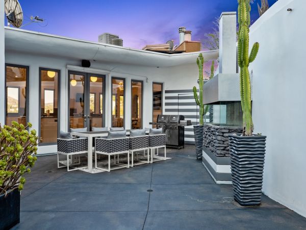 Los Angeles Home 1006376