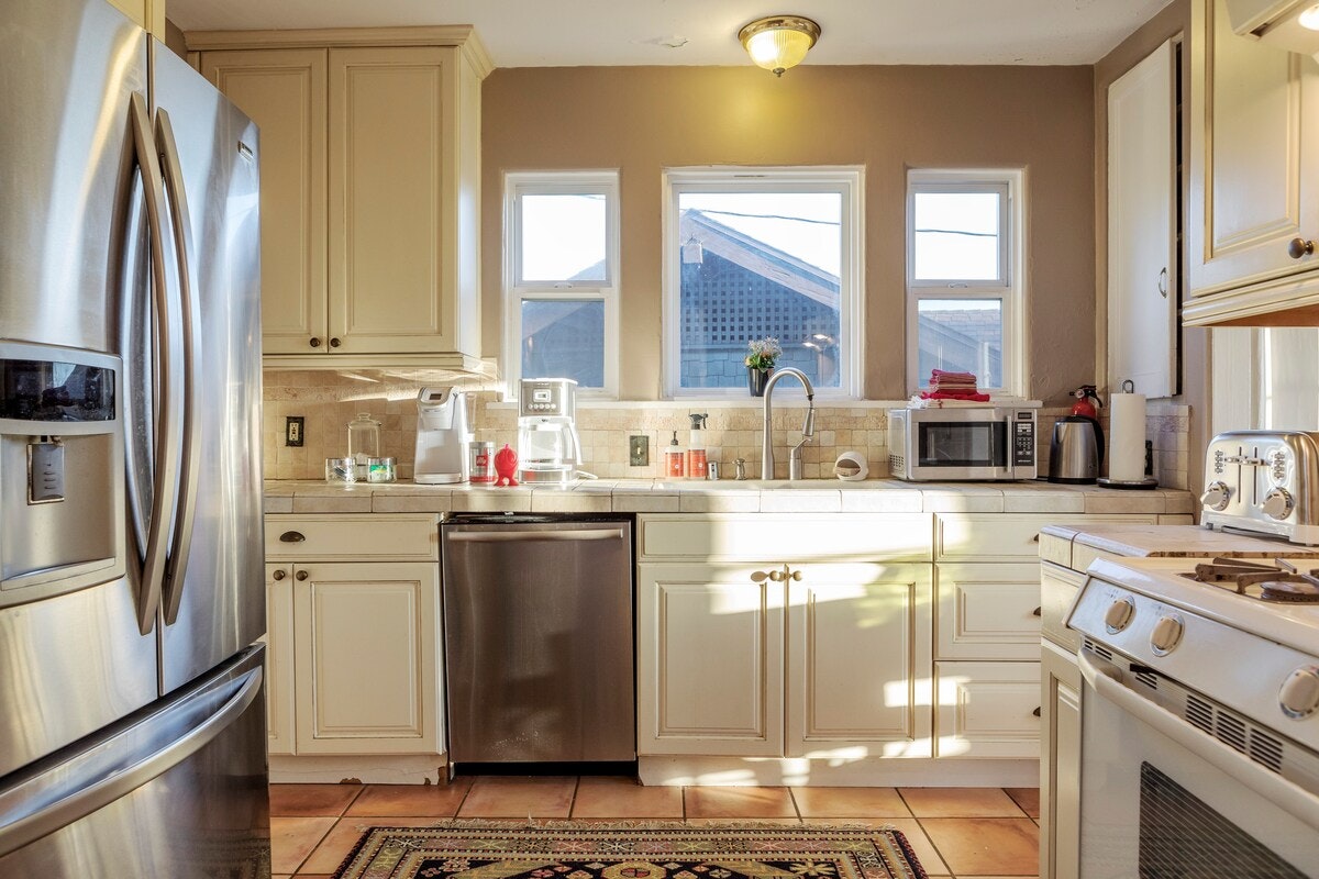 Los Angeles Home 1006385