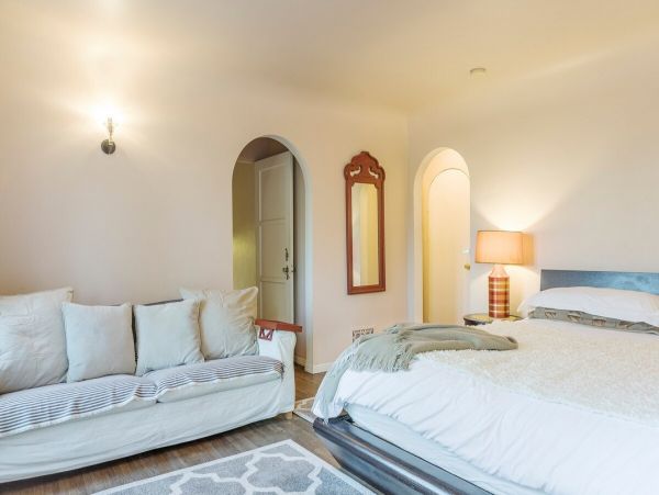 Los Angeles Home 1006385