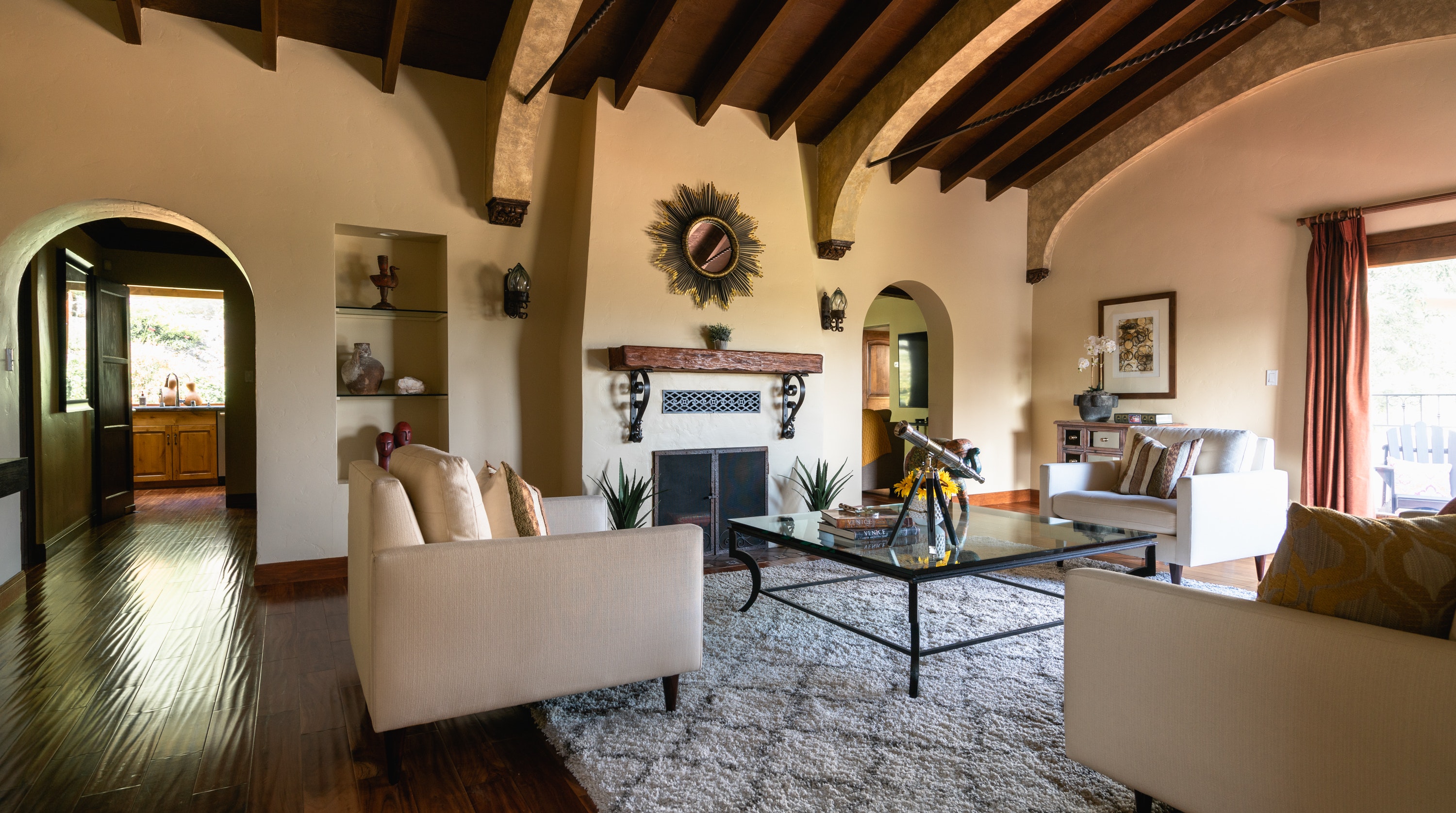 Los Angeles Home 1006387