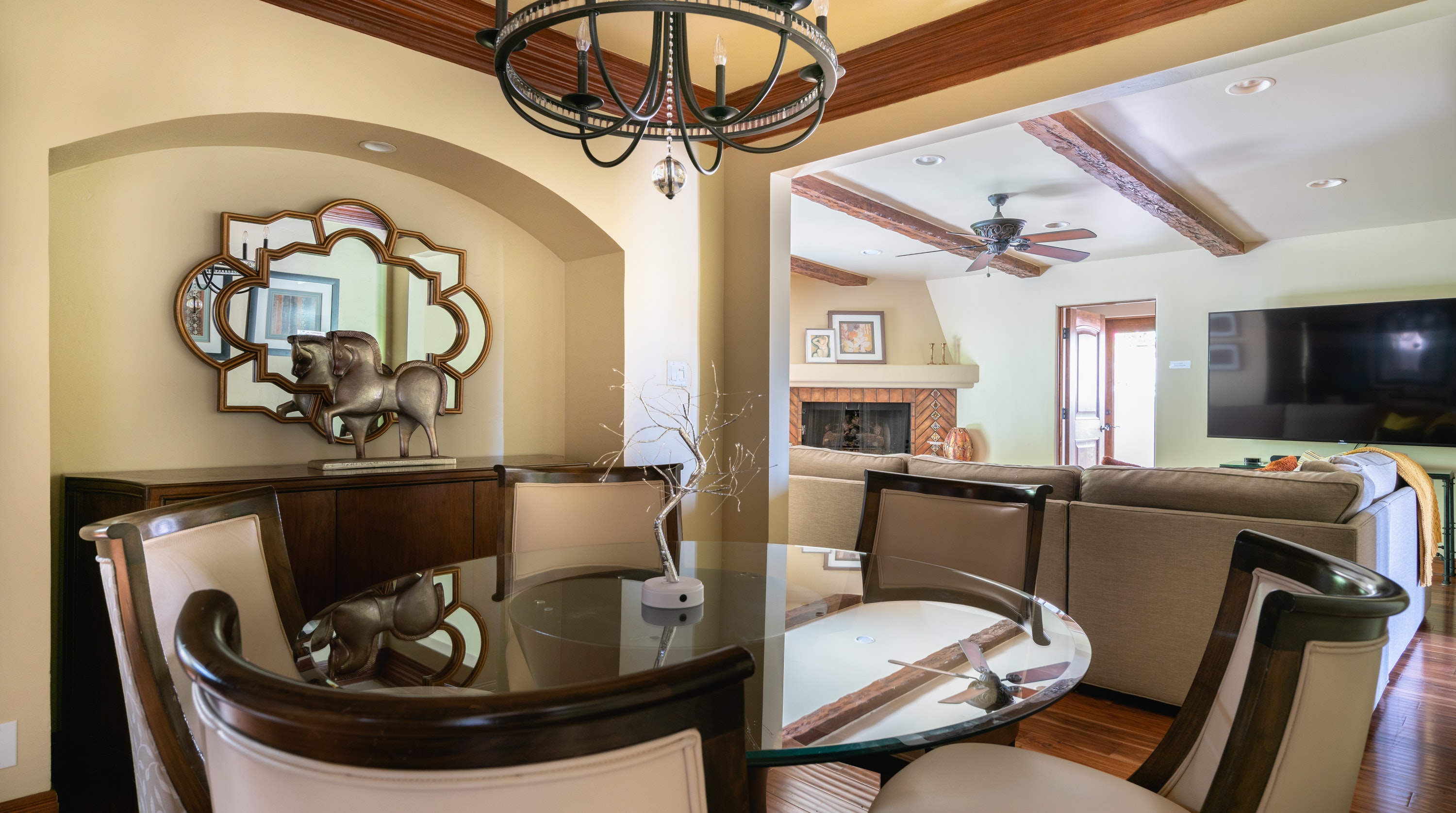 Los Angeles Home 1006387