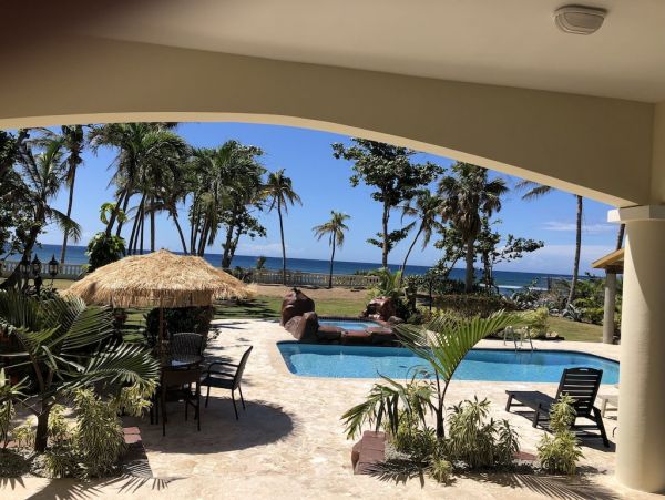 Colorful Sunsets & Ocean Breezes 5 Bedroom Villa with Pool