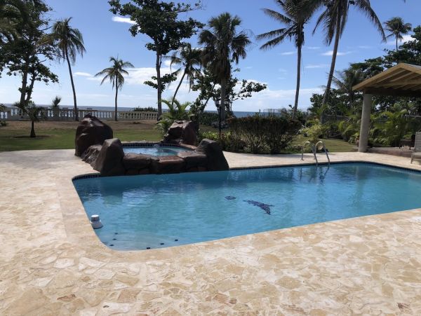 Colorful Sunsets & Ocean Breezes 5 Bedroom Villa with Pool