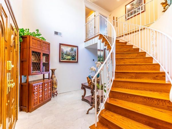 Los Angeles Home 1006396