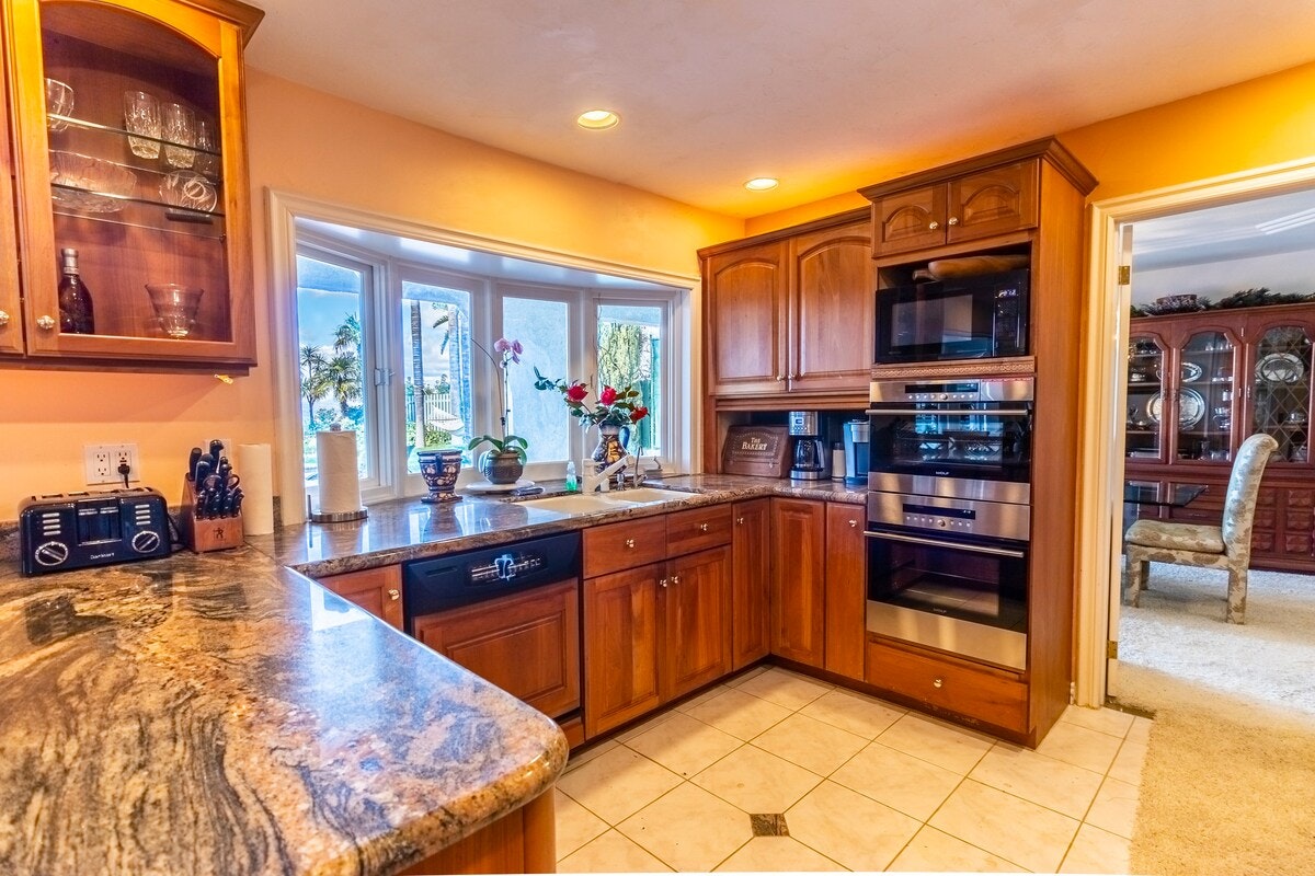 Los Angeles Home 1006396