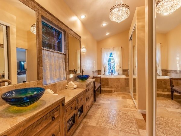 Los Angeles Home 1006396