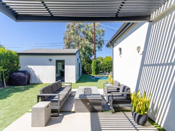 Los Angeles Home 1006404