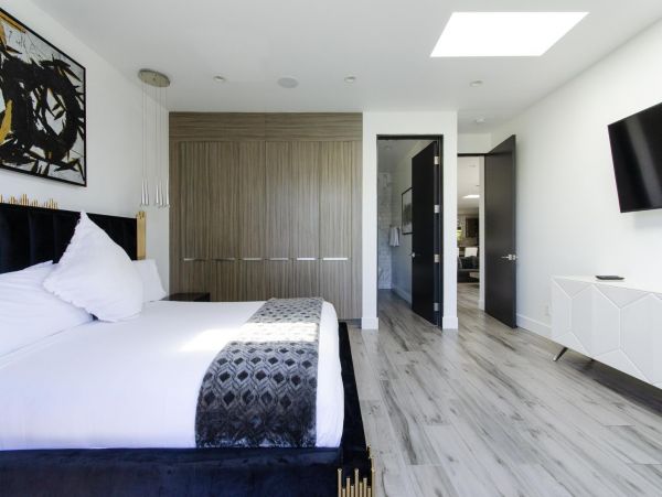 Los Angeles Home 1006404