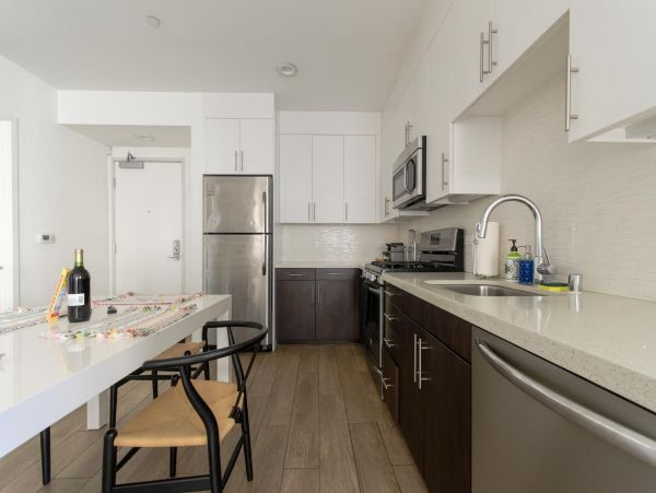 Los Angeles Home 1006406