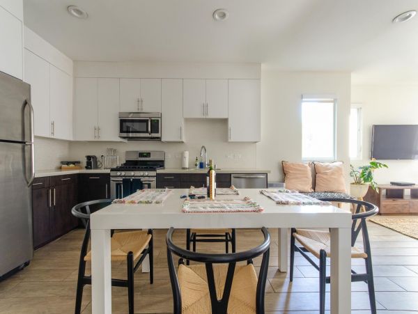 Los Angeles Home 1006406