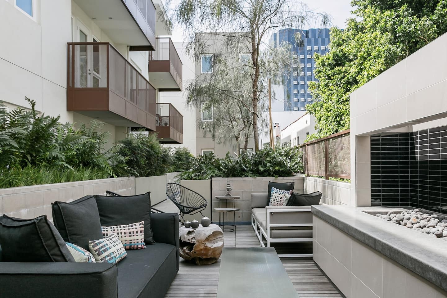 Los Angeles Home 1006412