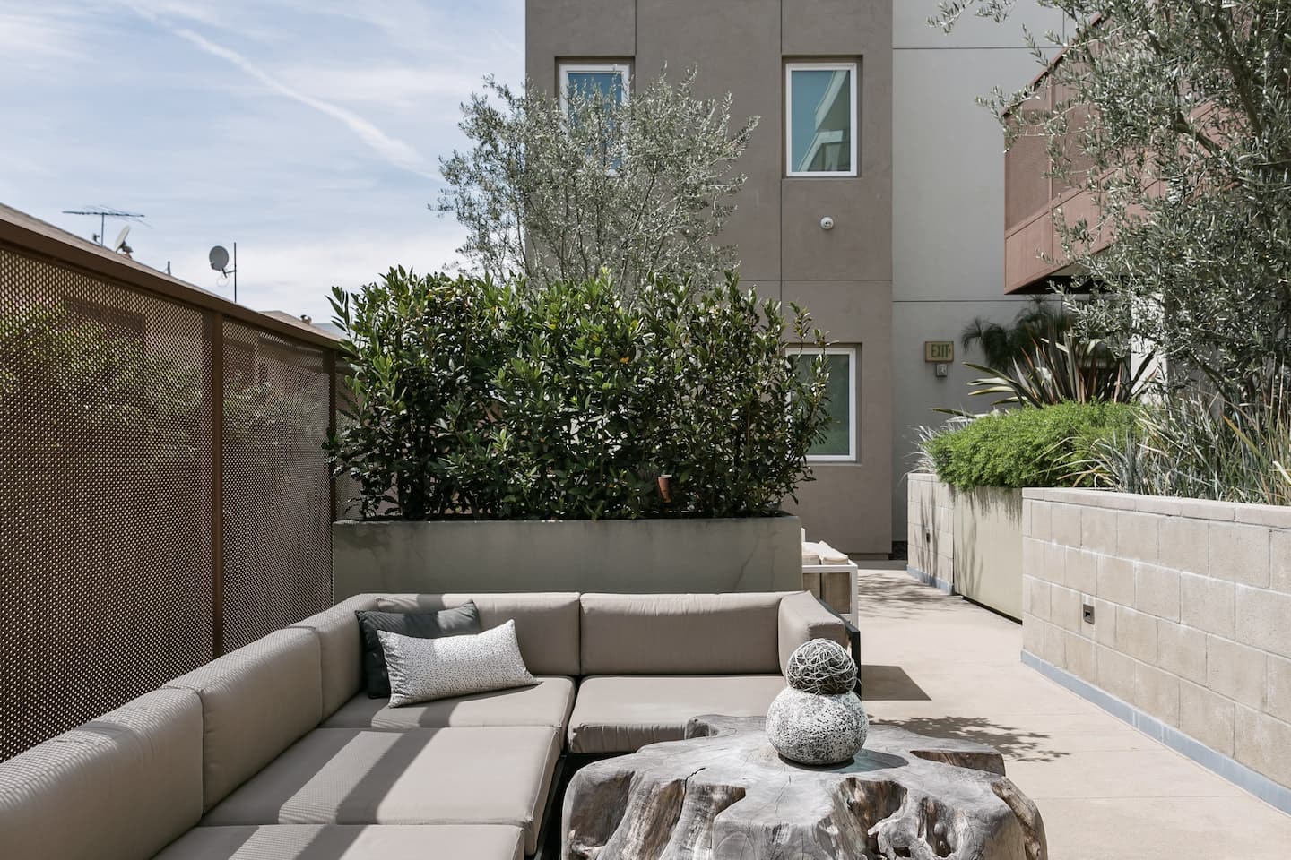 Los Angeles Home 1006412
