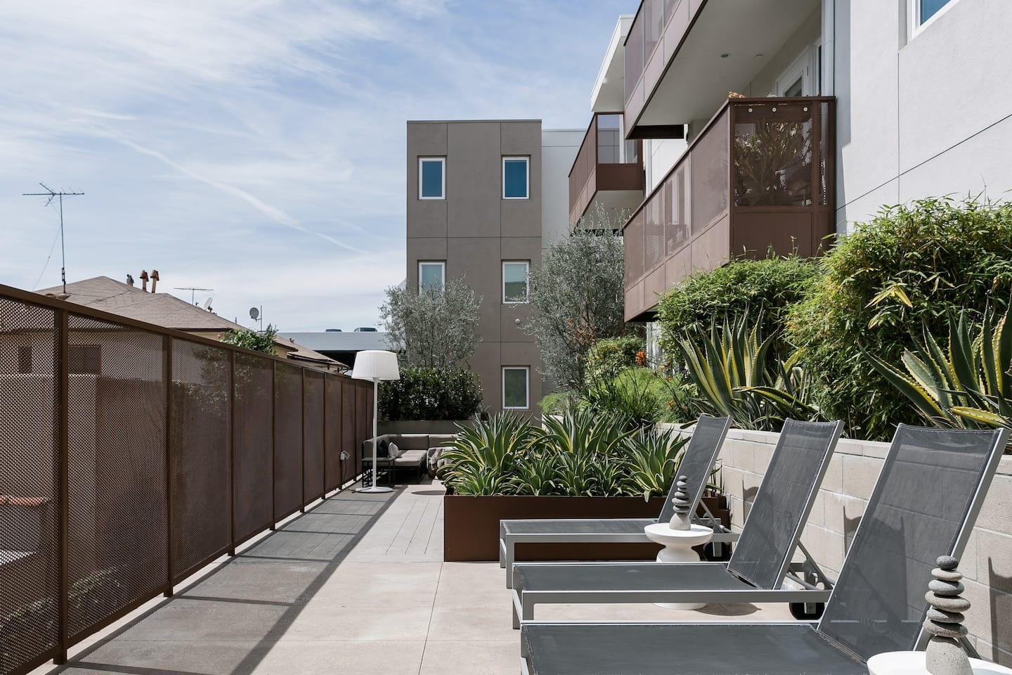 Los Angeles Home 1006412