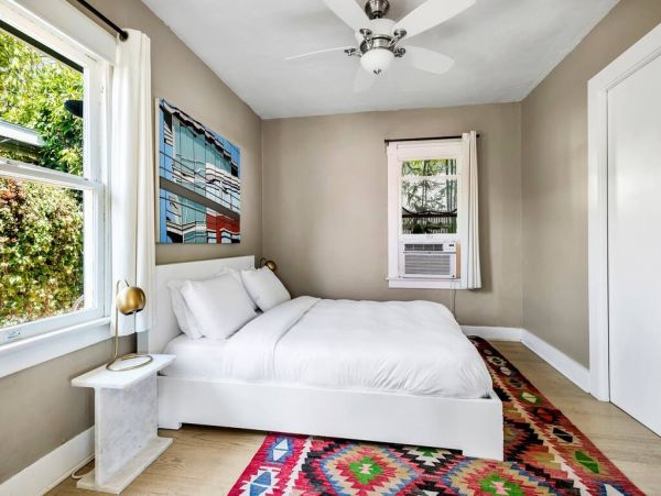 Los Angeles Home 1006415