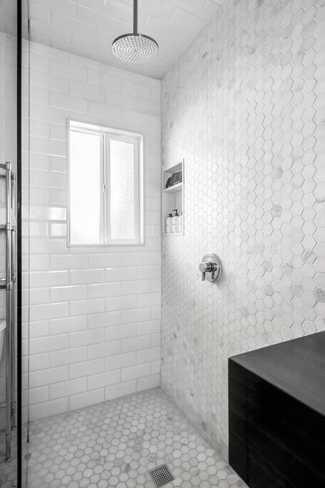 Los Angeles Home 1006415