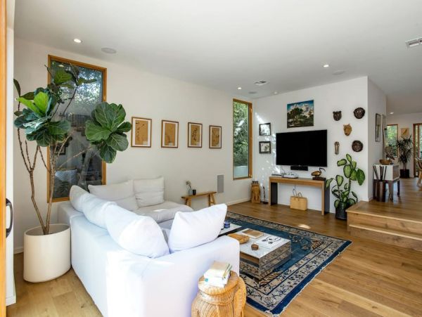 Los Angeles Home 1006420