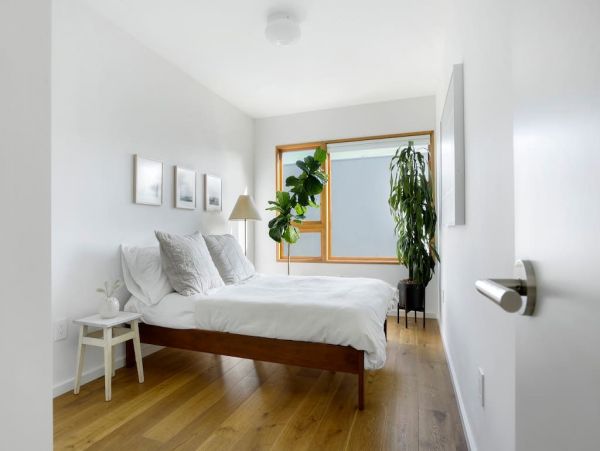 Los Angeles Home 1006420