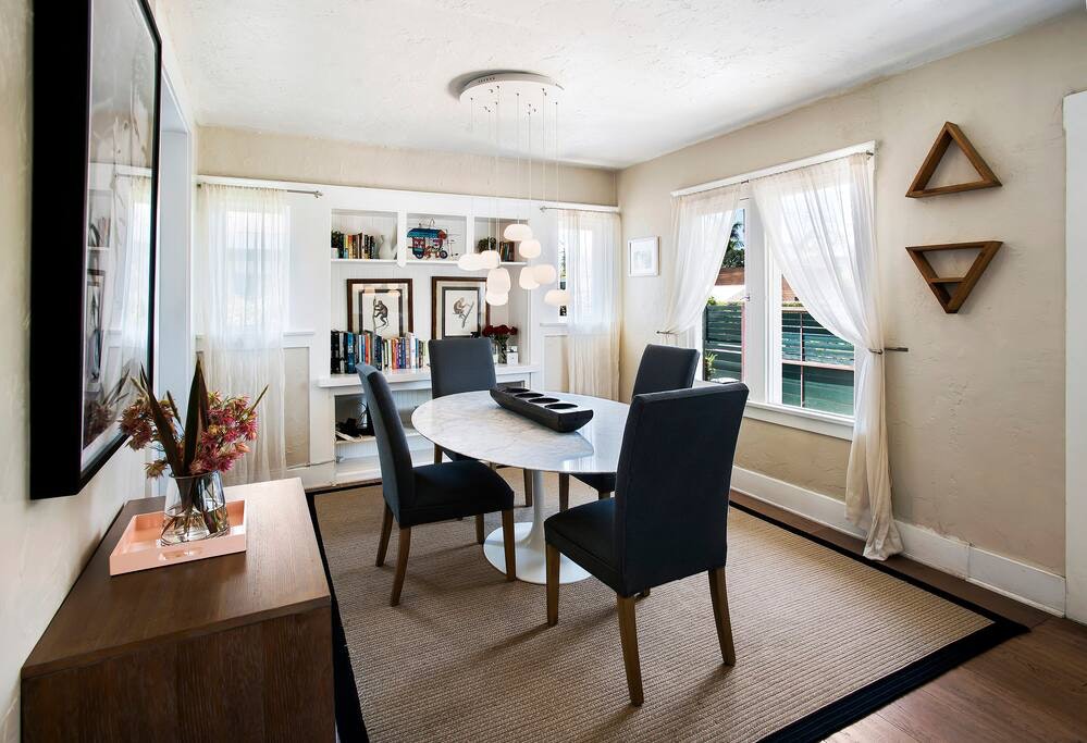 Los Angeles Home 1006423