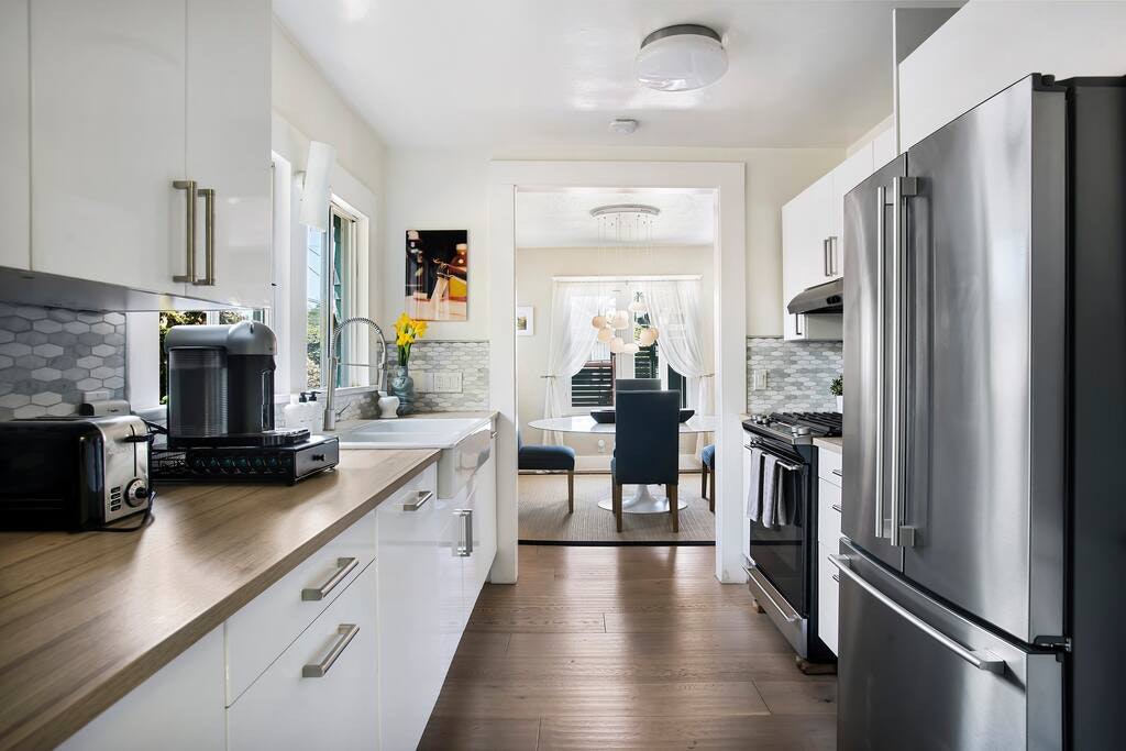 Los Angeles Home 1006423