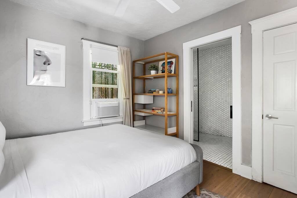 Los Angeles Home 1006423