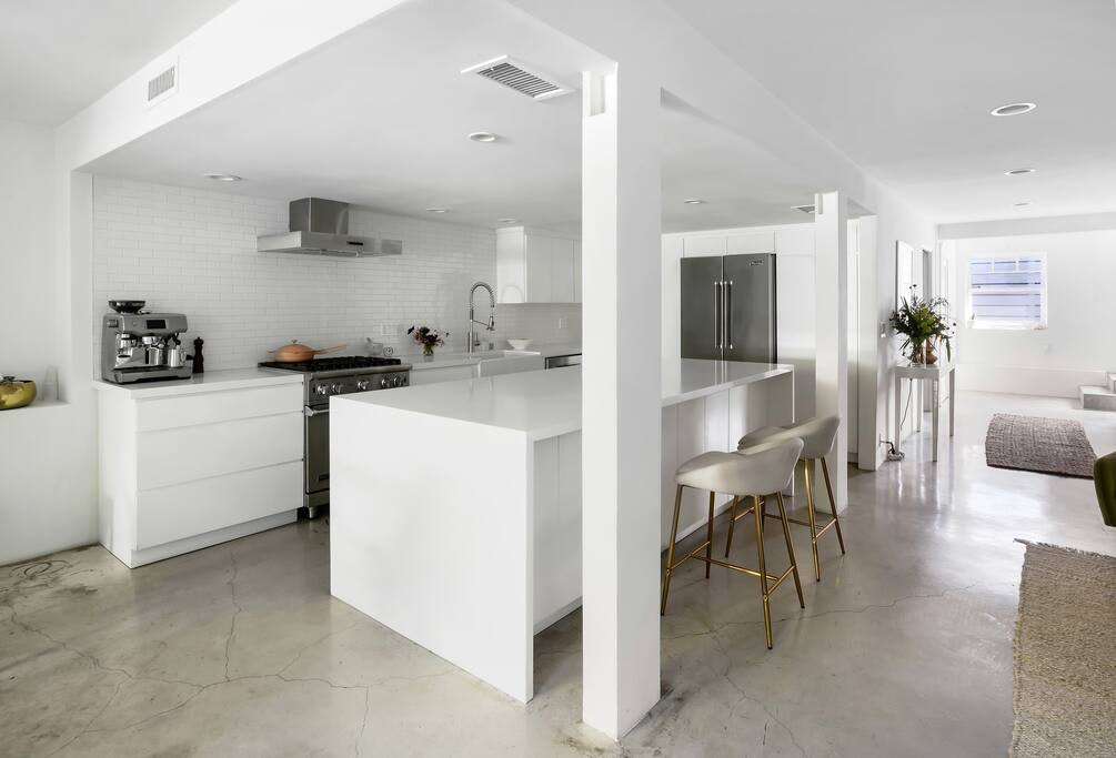 Los Angeles Home 1006426