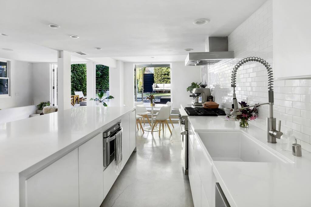 Los Angeles Home 1006426