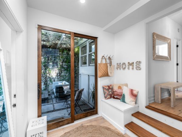 Los Angeles Home 1006429