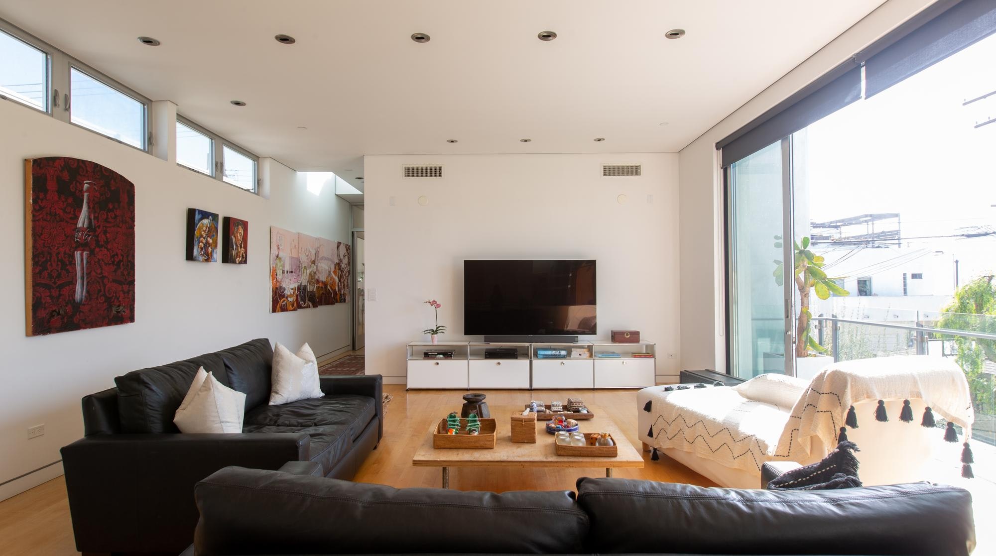Los Angeles Home 1006431