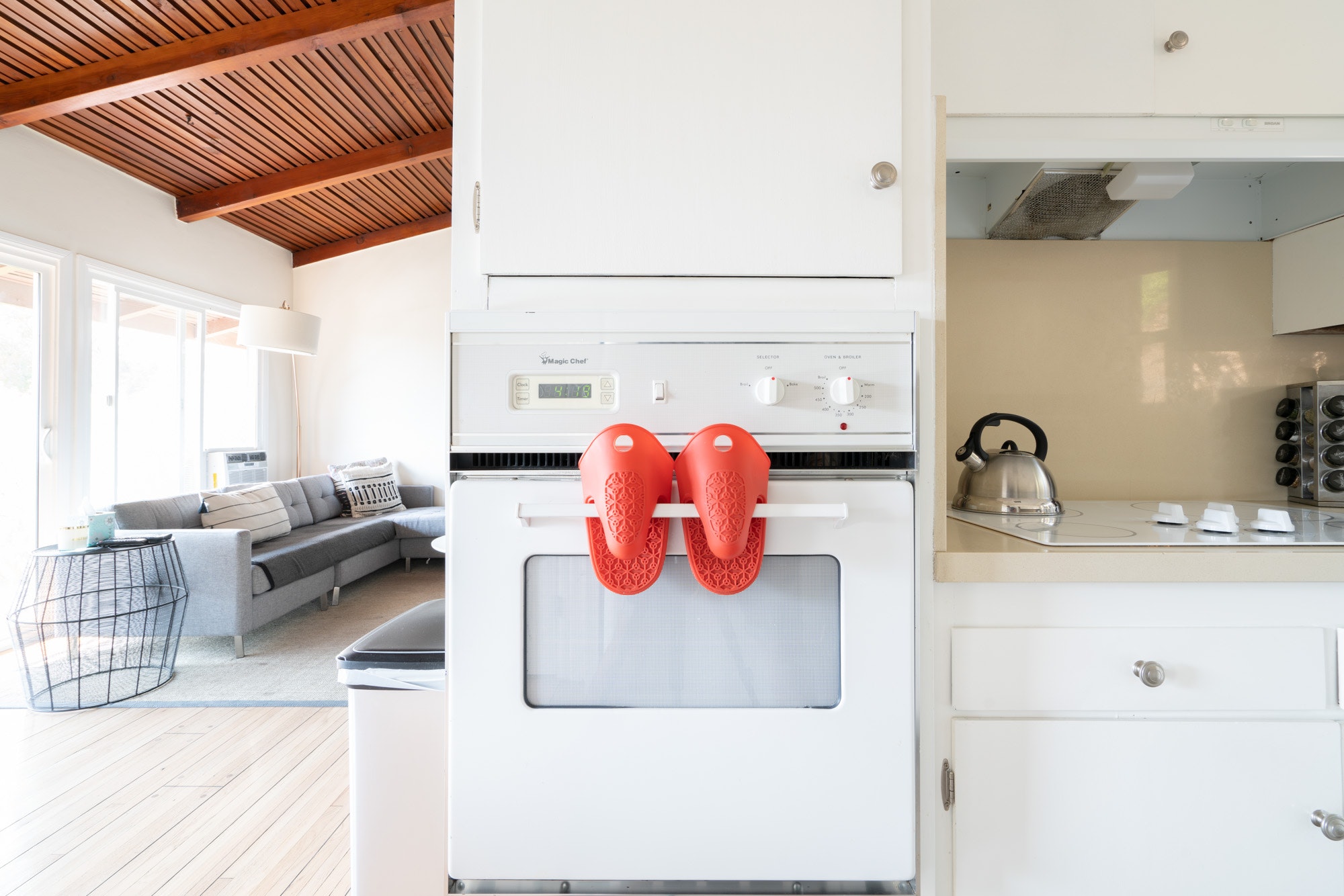 Los Angeles Home 1006437