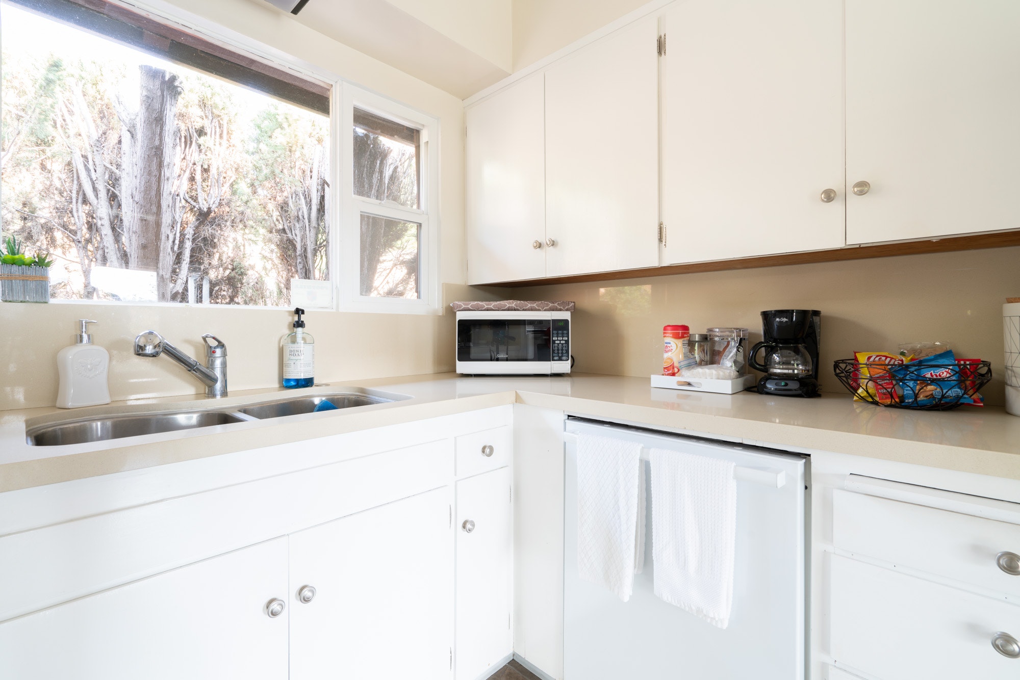 Los Angeles Home 1006437