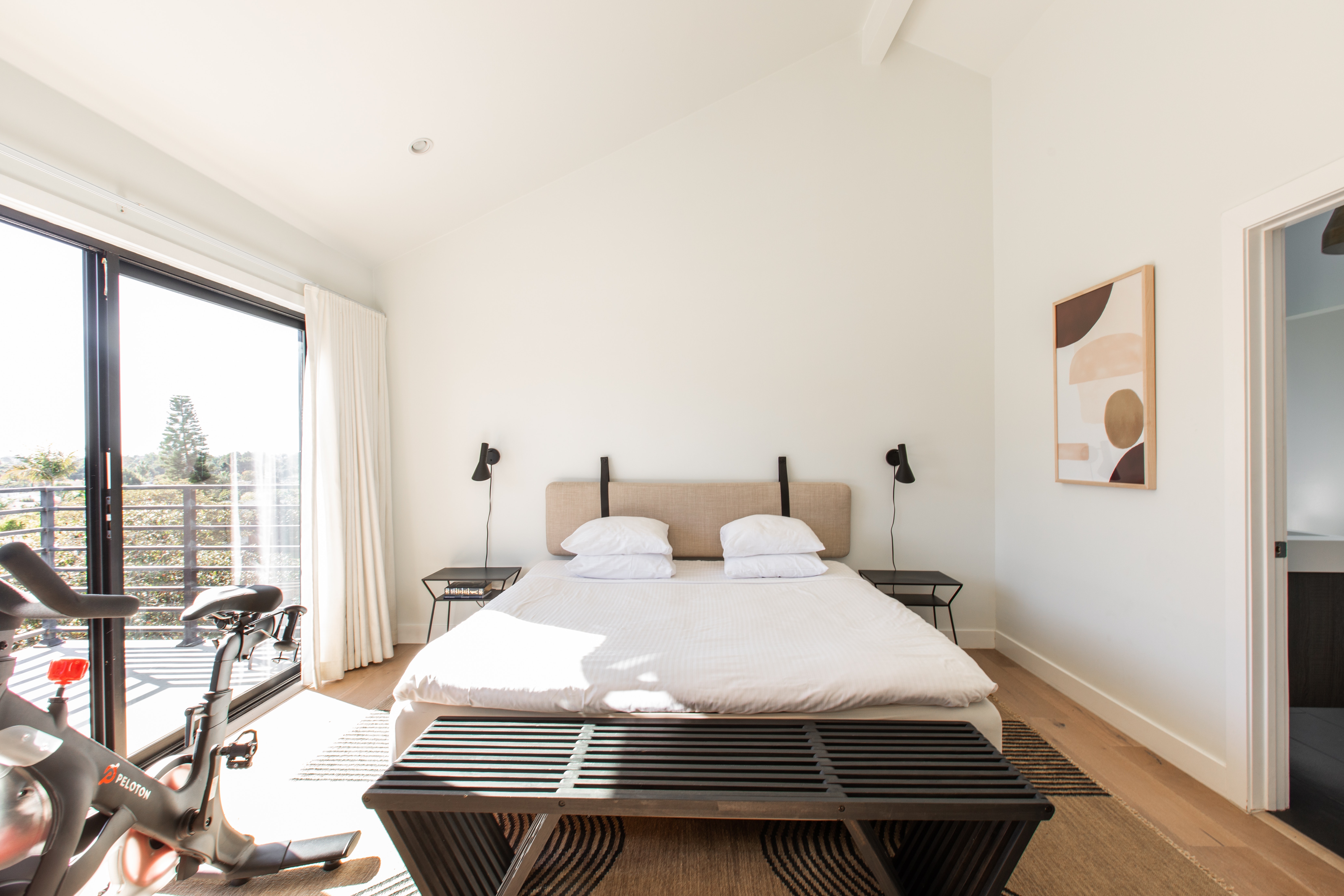 Los Angeles Home 1006443