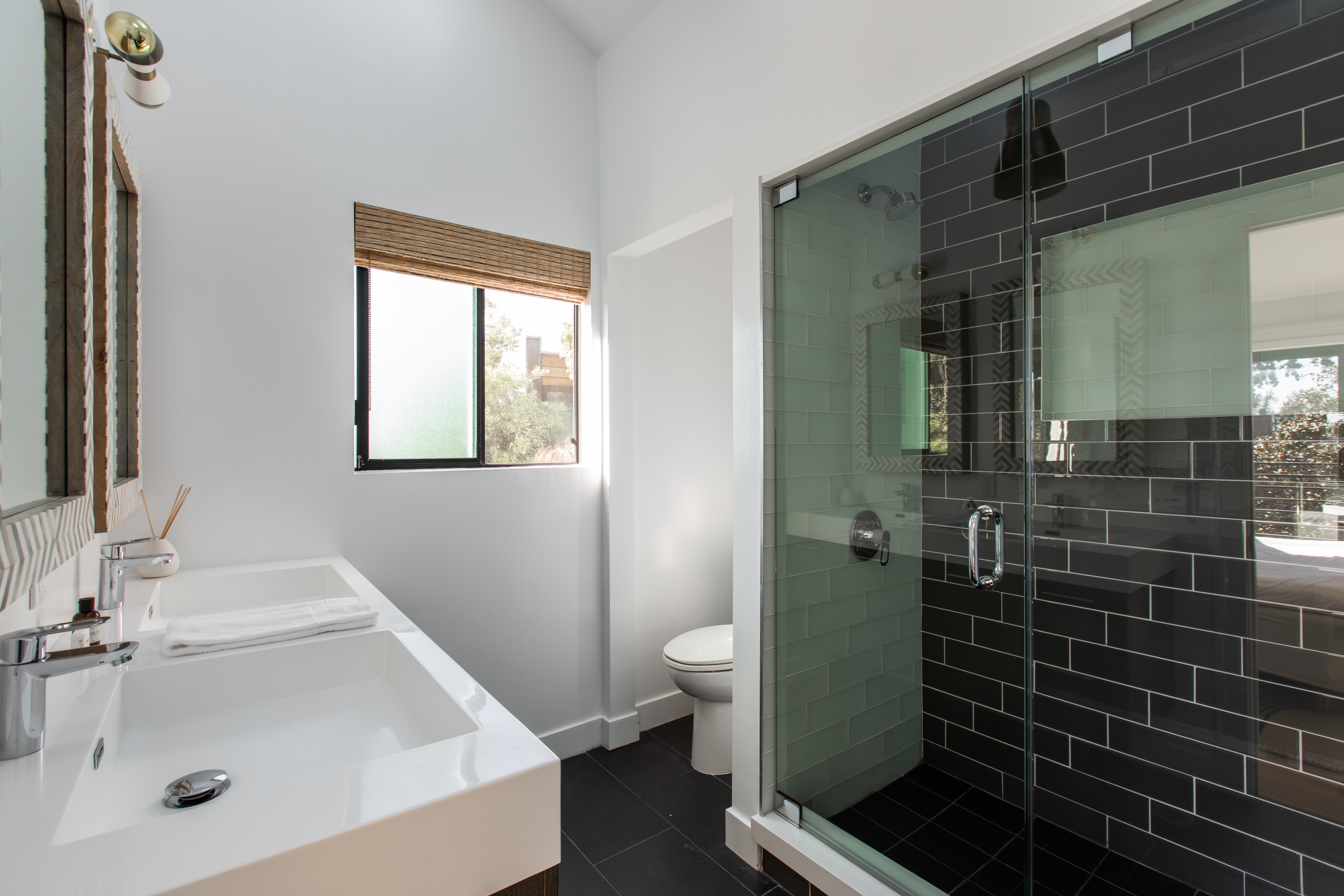 Los Angeles Home 1006443