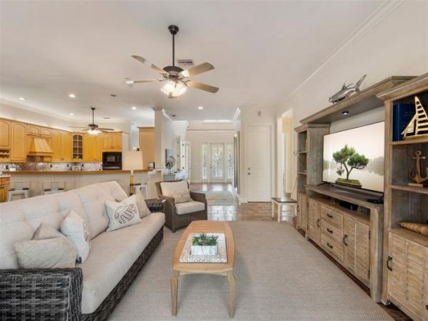 Charming Boca Grande 3 Bedroom Home with Pool & Spa