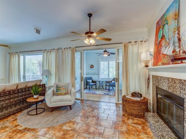 Charming Boca Grande 3 Bedroom Home with Pool & Spa