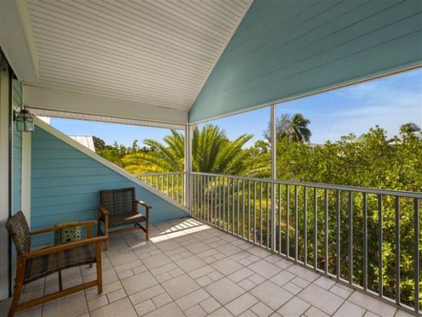 Charming Boca Grande 3 Bedroom Home with Pool & Spa